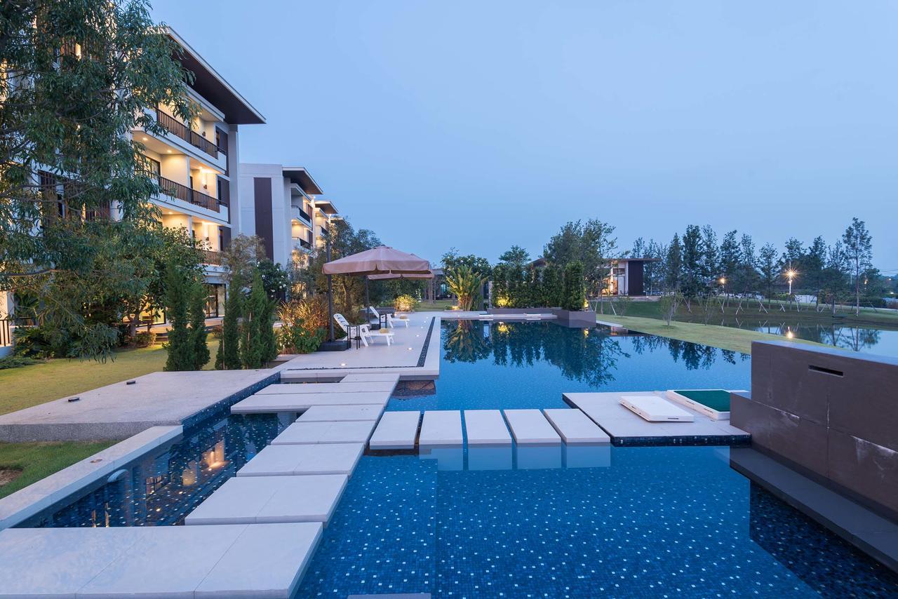 Green Ville Laguna Hotel Sung Noen Exterior foto